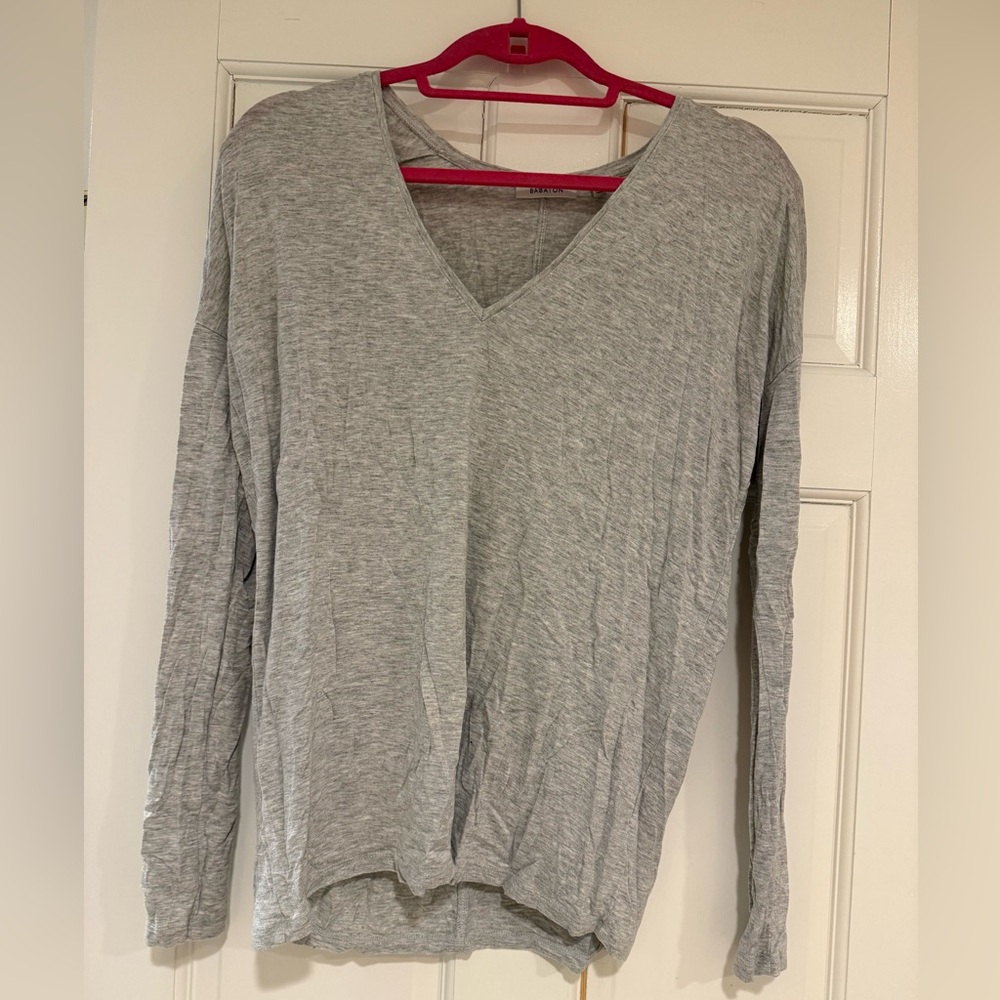 Babaton Light Gray V-Neck Long Sleeve Top
